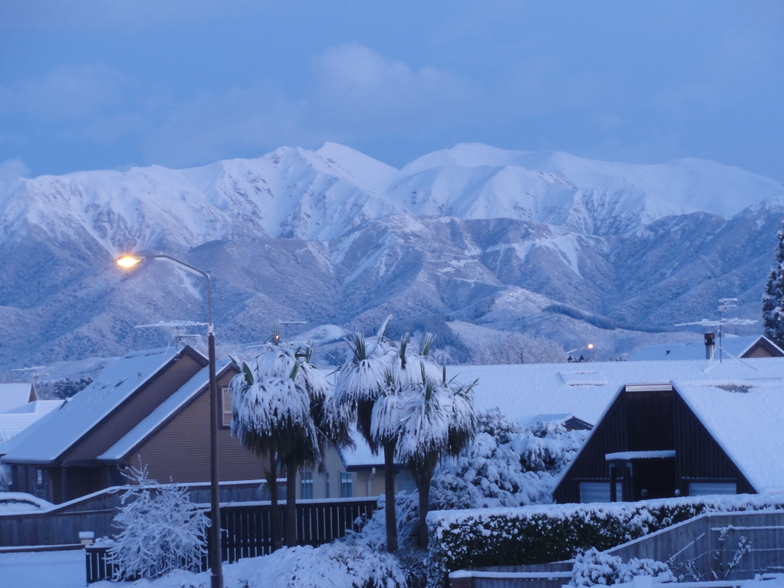 Mt Hutt resort snow