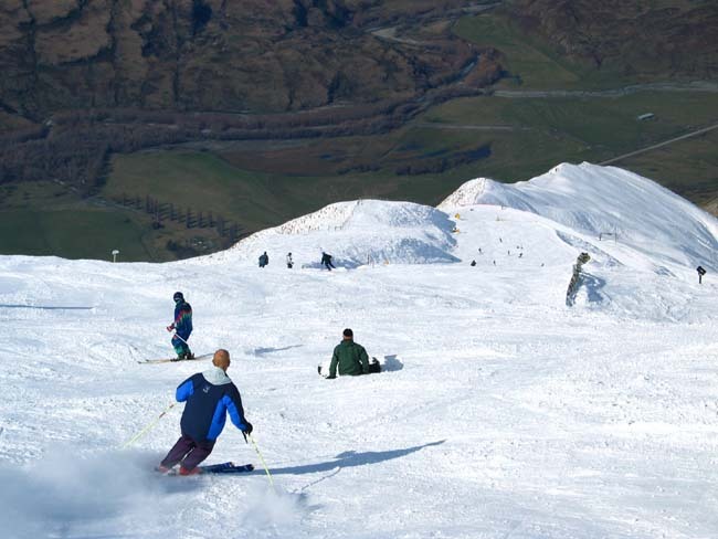 Treble Cone resort snow
